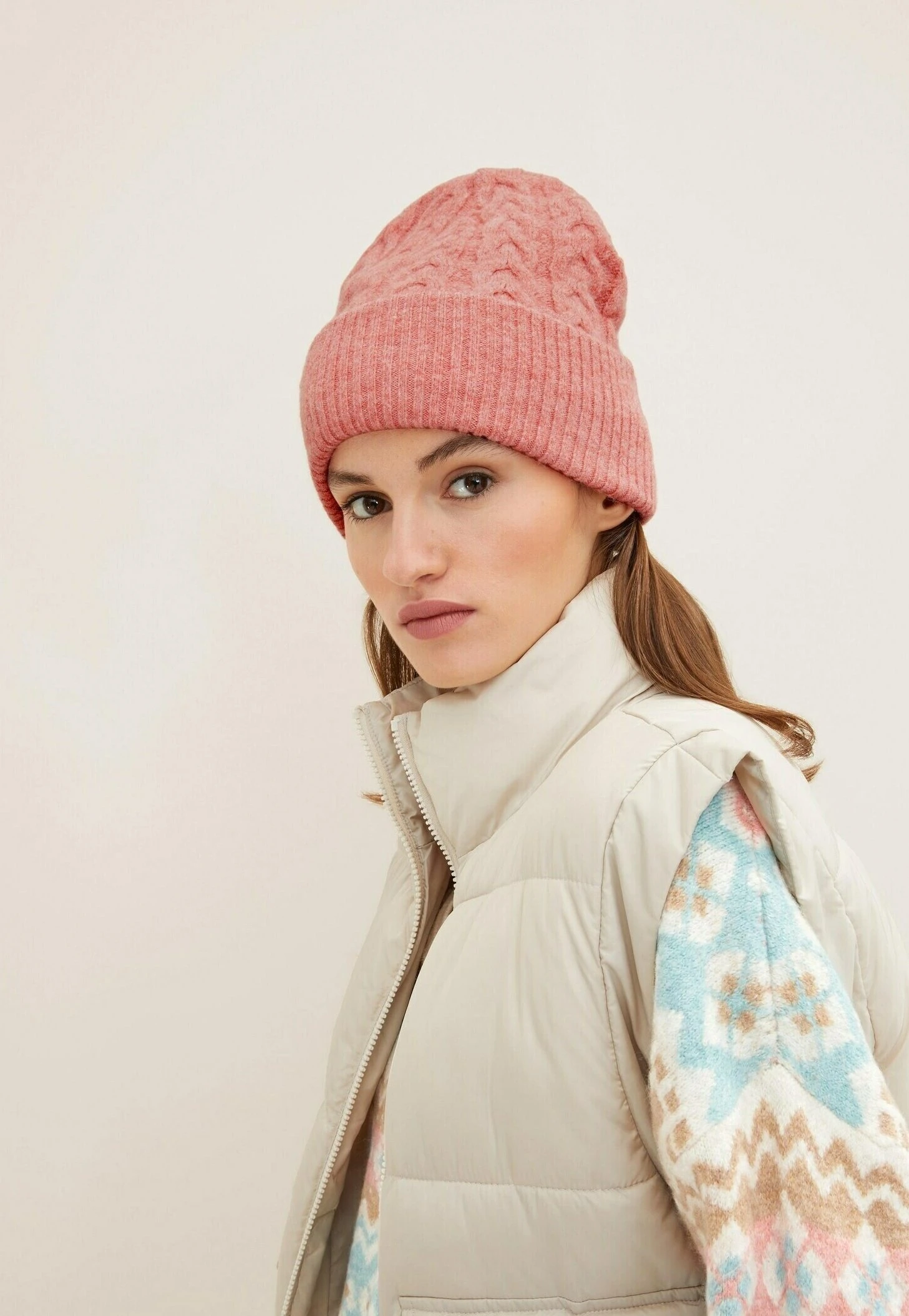 TOM TAILOR Denim Accessoire Basic - Gorro - Peach Pink Melange 4 TOM TAILOR Denim Accessoire Basic - Gorro - Peach Pink Melange - Imagen 2