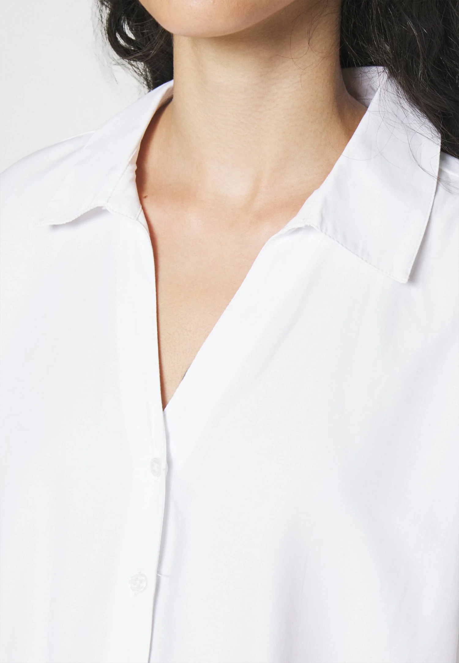 Pieces Petite Pcsanna Shirt - Blusa - Bright White 7 Pieces Petite Pcsanna Shirt - Blusa - Bright White - Imagen 5