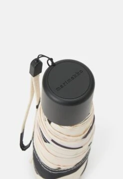 Marimekko Mini Manual Unikko Umbrella - Paraguas - Off-White/Black 11 Marimekko Mini Manual Unikko Umbrella - Paraguas - Off-White/Black -Tienda De Moda Femenina 05c31c6bb5f64564867997a7345cc8be