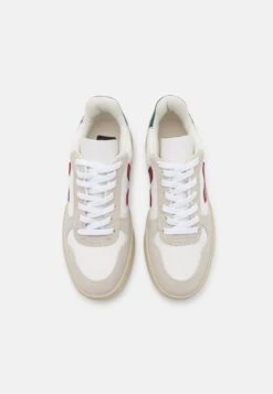 Veja Zapatillas - White/Marsala/Brittany 13 Veja Zapatillas - White/Marsala/Brittany -Tienda De Moda Femenina 061f07d68ff14dfd92c1583d6f6e40a7