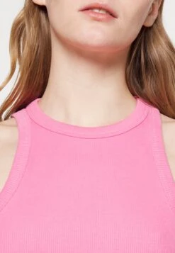 Hugo Classic Tank - Top - Bright Pink 11 Hugo Classic Tank - Top - Bright Pink -Tienda De Moda Femenina 078b10b535974803913fb1216e3ef79f