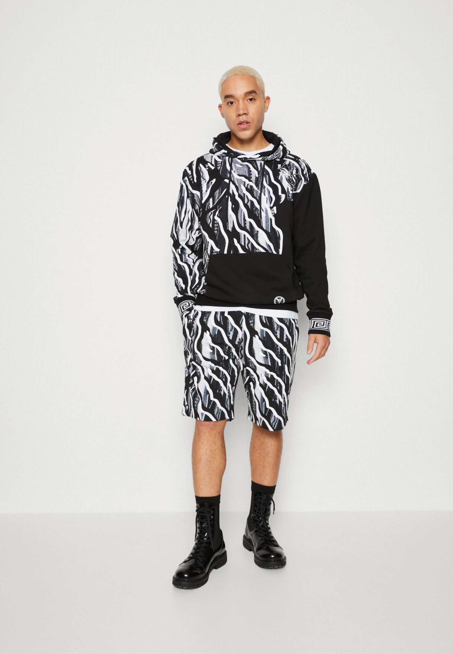 CARLO COLUCCI Unisex - Jersey Con Capucha - Black/White/Grey 4 CARLO COLUCCI Unisex - Jersey Con Capucha - Black/White/Grey - Imagen 2