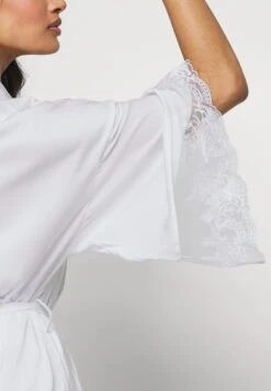 BLUEBELLA Marseille Luxury Kimono - Albornoz - White -Tienda De Moda Femenina 0cea3b12946047a2920c20aa288c1894