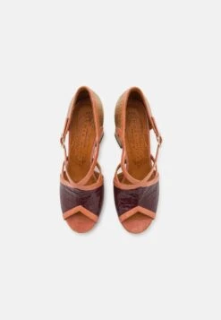 Chie Mihara Usho - Sandalias Con Plataforma - Castaño/Bronce/Peach/Argila 13 Chie Mihara Usho - Sandalias Con Plataforma - Castaño/Bronce/Peach/Argila -Tienda De Moda Femenina 0f86e38b96fb48028f4c2ae488216809
