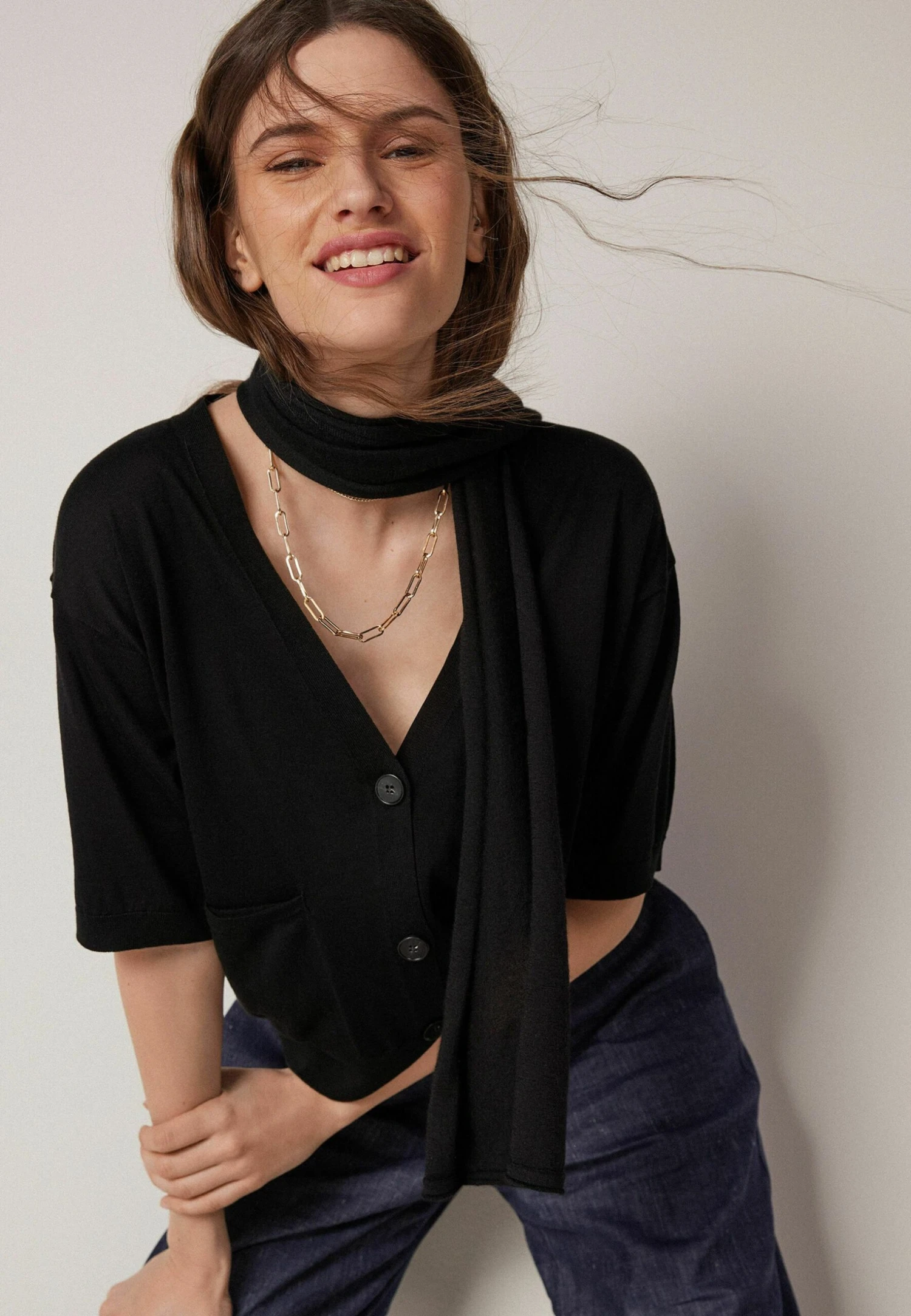 Aus Ultrafine - Bufanda - Black 4 Aus Ultrafine - Bufanda - Black - Imagen 2