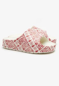 Lacoste X Netflix - Chanclas De Baño - White/Red -Tienda De Moda Femenina 1a1be8a0c8304e96b9ecffaebfbb6ae9