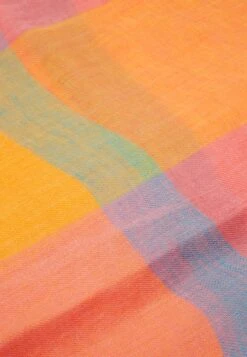 ESPRIT Bufanda - Pink -Tienda De Moda Femenina 1bafb0670d8b4dc791dd724cc585454a