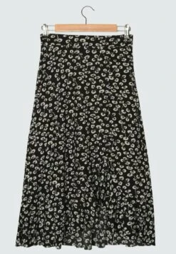 Trendyol Falda Acampanada - Black -Tienda De Moda Femenina 1c5f420644b2432382c1f89e9d7a2c40