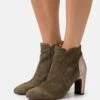 Chie Mihara Eyarci - Botines De Tacón - Military/Iron -Tienda De Moda Femenina 1e21b1d227464143bb42c0431cc1386d