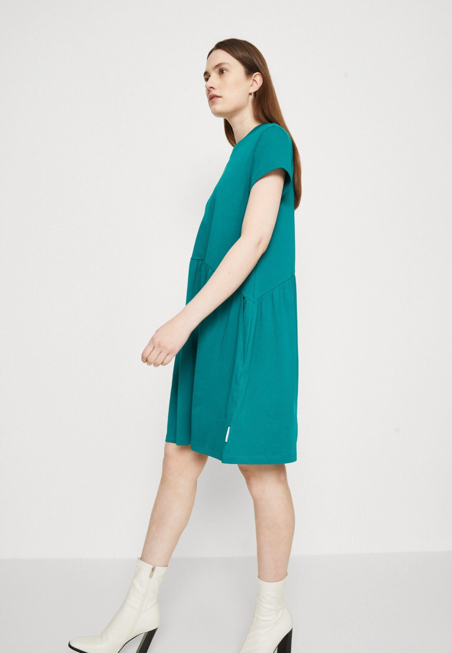 Marc O'Polo DENIM Dress Style Heavy Raw Ruffles - Vestido Ligero - Green 6 Marc O'Polo DENIM Dress Style Heavy Raw Ruffles - Vestido Ligero - Green - Imagen 4
