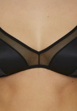 Gea - Sujetador Sin Aros - Black -Tienda De Moda Femenina 2541bcd29fb84249a1d47b09d551acc2