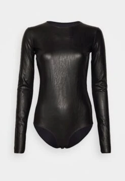 MM6 Maison Margiela Camiseta De Manga Larga - Black 16 MM6 Maison Margiela Camiseta De Manga Larga - Black -Tienda De Moda Femenina 289ac44829f444739e26a99aeedb36f5