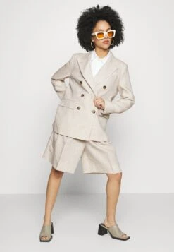 Blazer - Natural 11 Blazer - Natural -Tienda De Moda Femenina 2a5d6dc2c59e44008eada22f8af88532