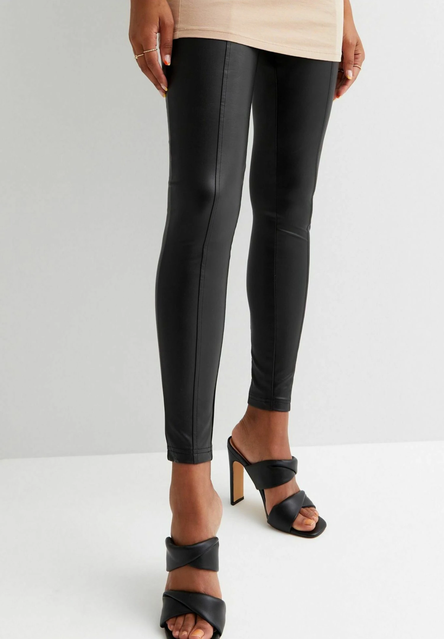 Look Over - Leggings - Black 3 Look Over - Leggings - Black