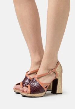 Chie Mihara Usho - Sandalias Con Plataforma - Castaño/Bronce/Peach/Argila