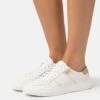 Ugg Alameda Lace - Zapatillas - Bright White -Tienda De Moda Femenina 2c3d24d739e04d8aa58d9b1f94e8d2bb