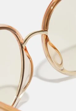 Chloé Gafas Con Filtro De Luz Azul - Orange 9 Chloé Gafas Con Filtro De Luz Azul - Orange -Tienda De Moda Femenina 2e67b8b08d354244abf133db3b3f3350