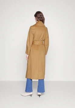 DRYKORN Alperton - Abrigo Clásico - Brown 11 DRYKORN Alperton - Abrigo Clásico - Brown -Tienda De Moda Femenina 3002b03f3577439b8d711adfd83f7e55
