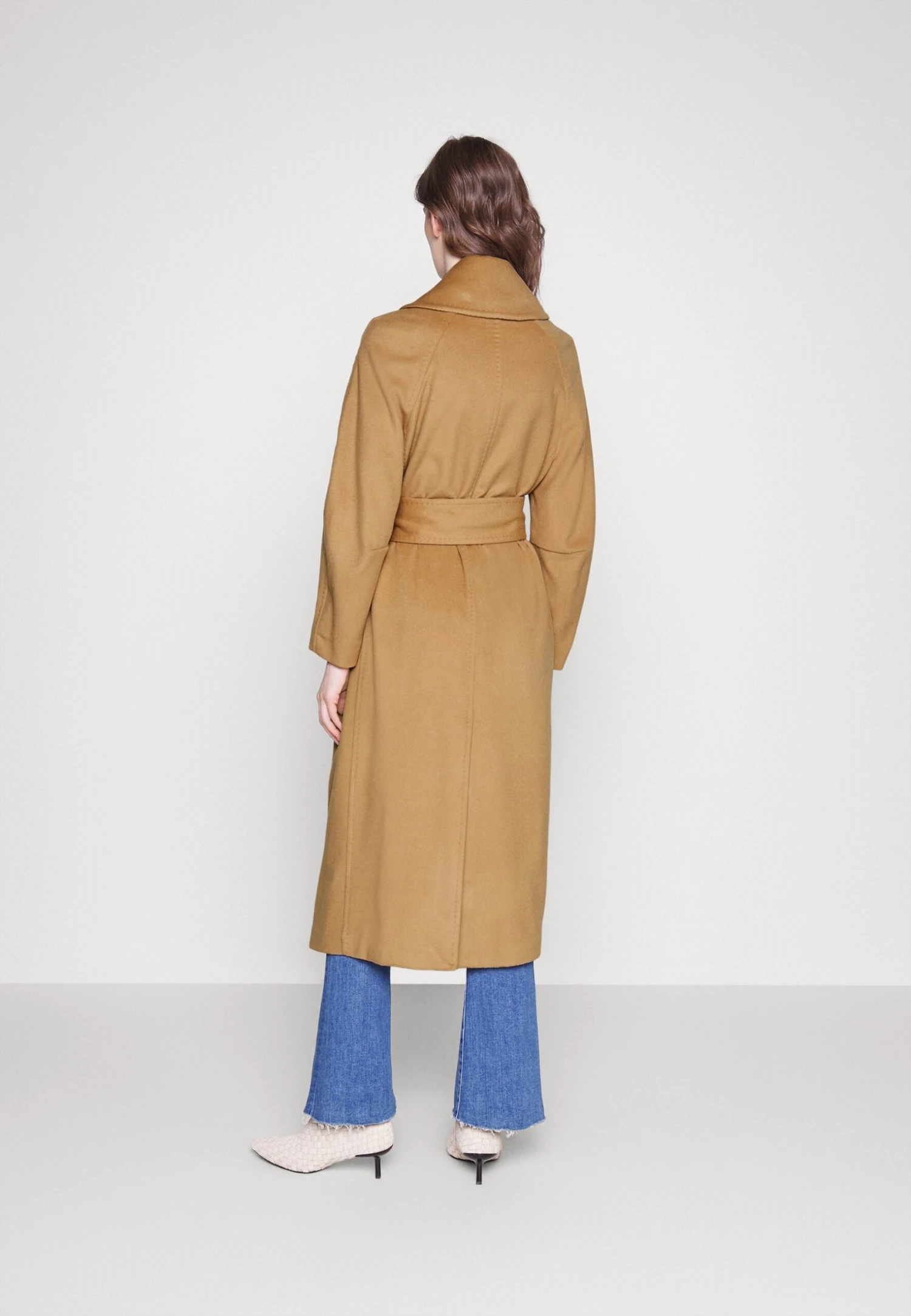 DRYKORN Alperton - Abrigo Clásico - Brown 5 DRYKORN Alperton - Abrigo Clásico - Brown - Imagen 3