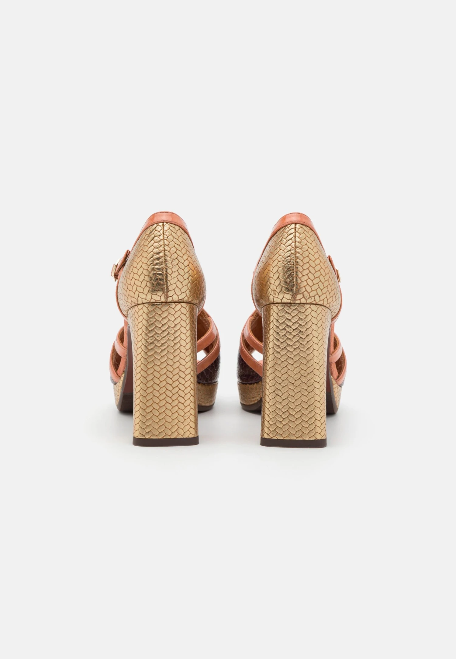 Chie Mihara Usho - Sandalias Con Plataforma - Castaño/Bronce/Peach/Argila 6 Chie Mihara Usho - Sandalias Con Plataforma - Castaño/Bronce/Peach/Argila - Imagen 4