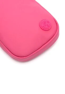 Gomy Mini- Funda Para Cámara - Pink 10 Gomy Mini- Funda Para Cámara - Pink -Tienda De Moda Femenina 3b4f48722bf34d0f8e25834a8db08bee