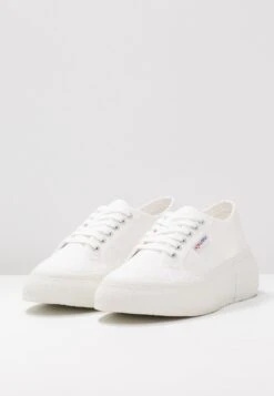 Superga Bubble - Zapatillas - White -Tienda De Moda Femenina 3d2f5cc684934f4fb58a2b7684dd9490