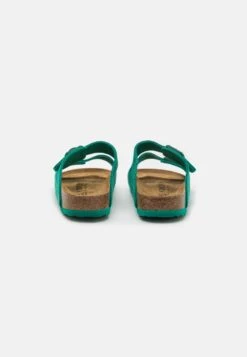 Birkenstock Arizona Unisex - Pantuflas - Digital Green -Tienda De Moda Femenina 4735de4df30644b7827d8ea5672c9a5b