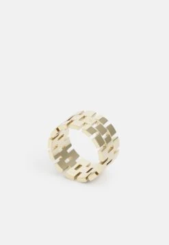 Calvin Klein Polished Chain Link - Anillo - Gold-Coloured -Tienda De Moda Femenina 4aa78e05d0424b35984af4316306ae13