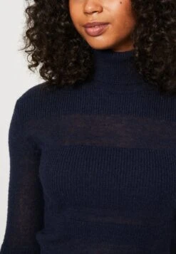 WEEKDAY Amaia Sweater - Jersey De Punto - Dark Navy Solid -Tienda De Moda Femenina 4c2ab0e420644682aa81e58b2d3b81b3