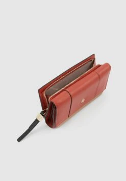 Piquadro Dreifach Faltbare - Monedero - Cuoio 12 Piquadro Dreifach Faltbare - Monedero - Cuoio -Tienda De Moda Femenina 4d7870ea61f14faabbd4e808253f3e15