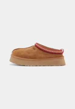 Ugg Tazz - Pantuflas - Chestnut 14 Ugg Tazz - Pantuflas - Chestnut -Tienda De Moda Femenina 4e14d2f67f8c4238981696bfc49568bc