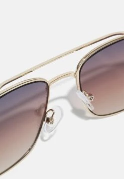 Pier One Unisex - Gafas De Sol - Gold-Coloured 9 Pier One Unisex - Gafas De Sol - Gold-Coloured -Tienda De Moda Femenina 4f502fcab884463f9cd5b4db9c45cddc