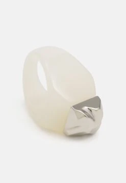 Pyramid - Anillo - Minimilk -Tienda De Moda Femenina 532a6b70e7164507aab1f1307317912b