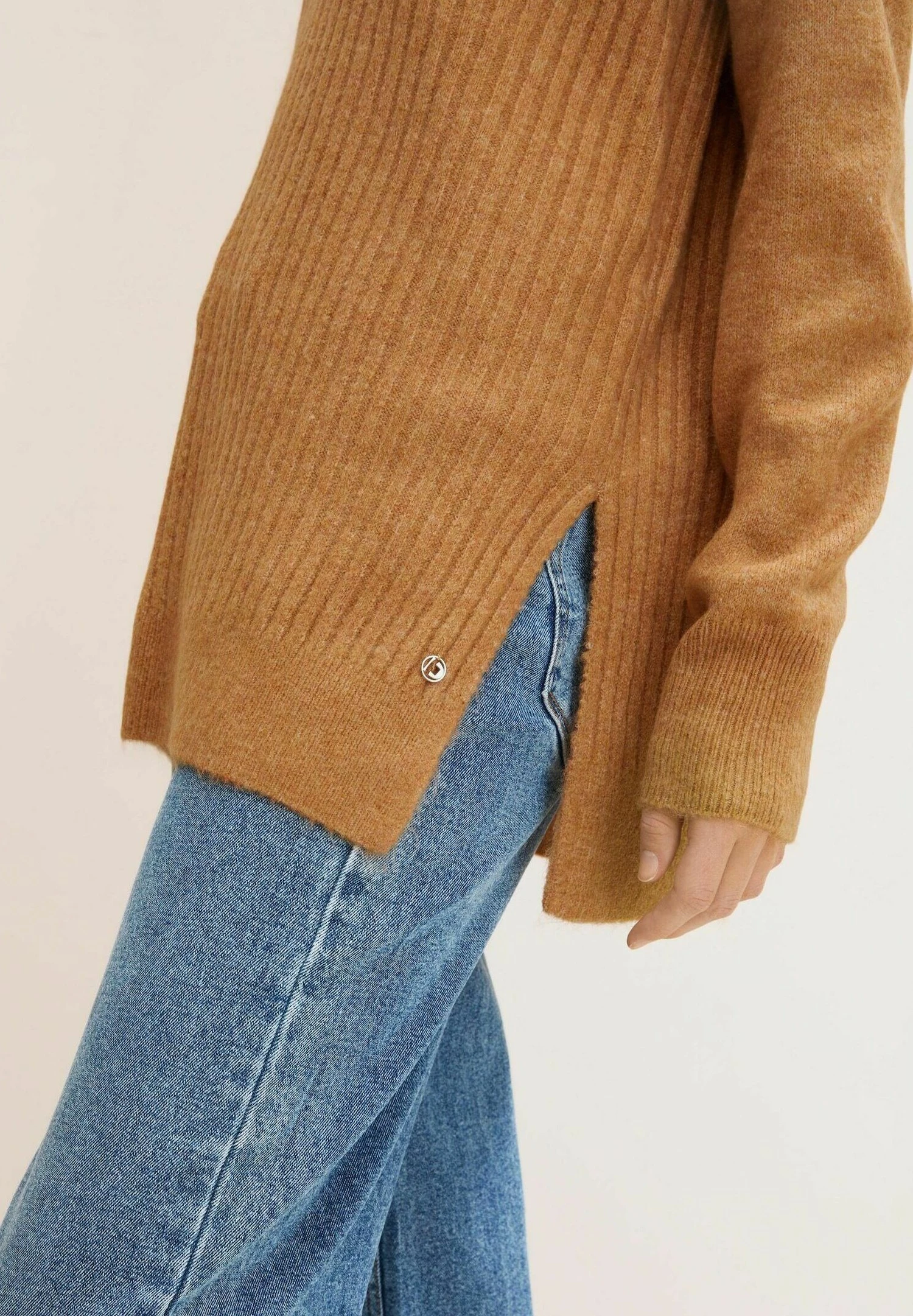 TOM TAILOR Denim Langer- Jersey De Punto - Hay Beige Melange 6 TOM TAILOR Denim Langer- Jersey De Punto - Hay Beige Melange - Imagen 4