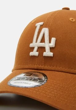 NEW ERA League Essential 9Forty® Unisex - Gorra - Brown 11 NEW ERA League Essential 9Forty® Unisex - Gorra - Brown -Tienda De Moda Femenina 58abd89f558b467d9781a6b4b4156a28