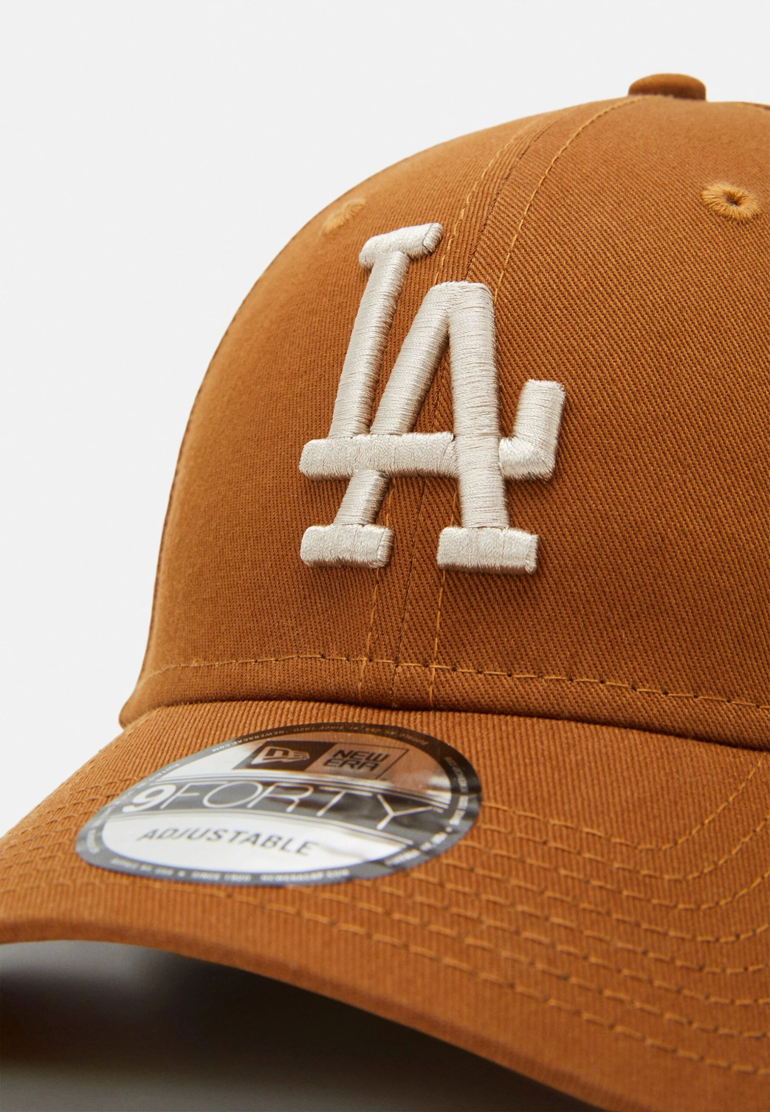 NEW ERA League Essential 9Forty® Unisex - Gorra - Brown 7 NEW ERA League Essential 9Forty® Unisex - Gorra - Brown - Imagen 5