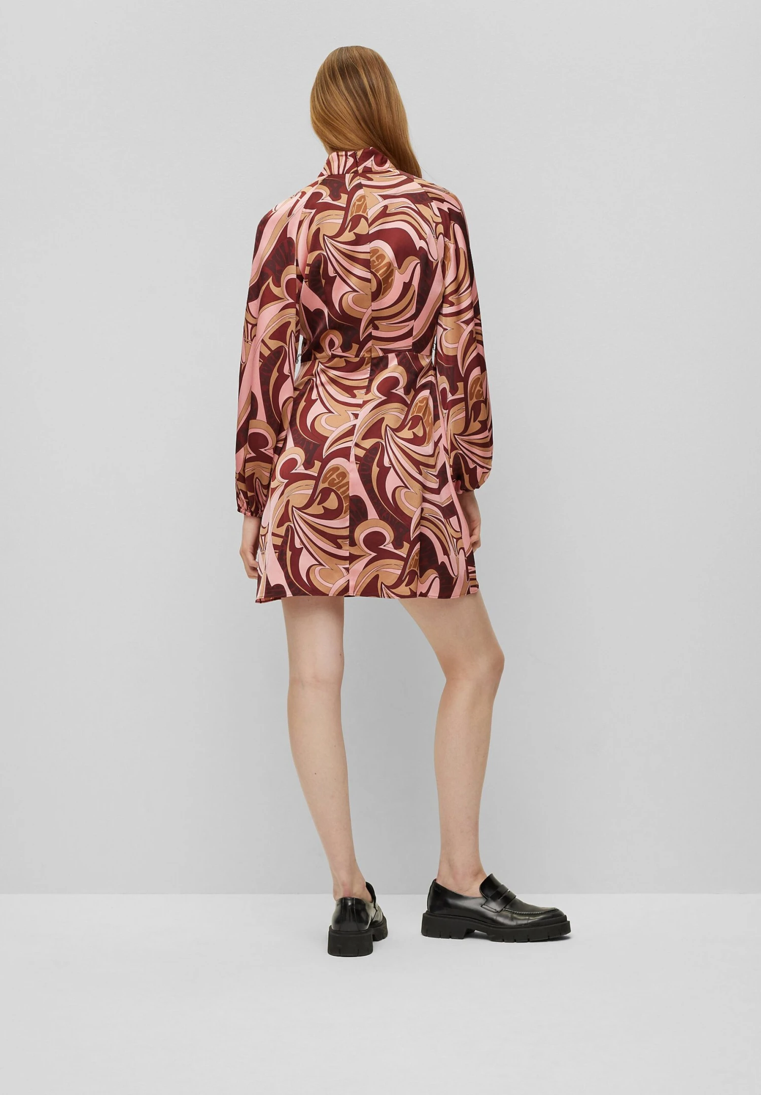 Hugo Kalolla 1 - Vestido Informal - Open Miscellaneous 3 Hugo Kalolla 1 - Vestido Informal - Open Miscellaneous