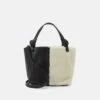 Staud Ida Mini Shearling- Bandolera - Black/Cream -Tienda De Moda Femenina 5ccdd775b5d74efcbbdcdcb1064e5466