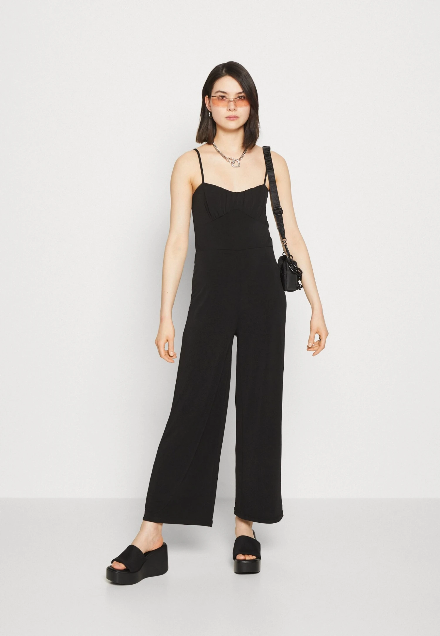 Even&Odd Mono - Black 4 Even&Odd Mono - Black - Imagen 2