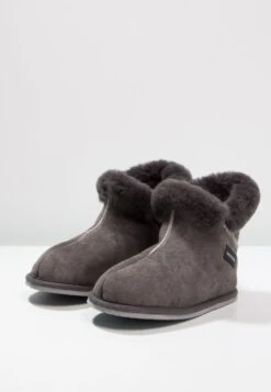 Shepherd Bella - Pantuflas - Asphalt 12 Shepherd Bella - Pantuflas - Asphalt -Tienda De Moda Femenina 63735012d2cb45bf8db933313d09d2bf