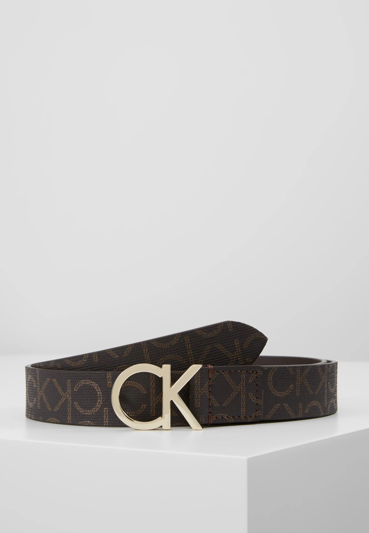 Calvin Klein Mono Belt - Cinturón - Brown 3 Calvin Klein Mono Belt - Cinturón - Brown