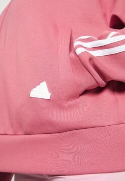 Adidas Sportswear Chaqueta De Entrenamiento - Pink Strata 15 Adidas Sportswear Chaqueta De Entrenamiento - Pink Strata -Tienda De Moda Femenina 644c31d005ec4182a2f9afa1d95f8936