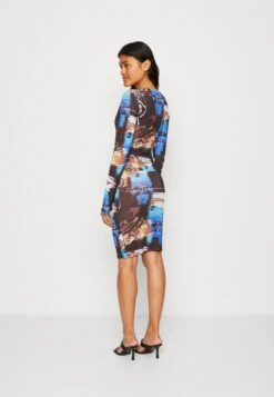 Jaded London Long Sleeve Tissue Scribble Dream Print - Camiseta De Manga Larga - Black 10 Jaded London Long Sleeve Tissue Scribble Dream Print - Camiseta De Manga Larga - Black -Tienda De Moda Femenina 6d348f8467e44334babf27babc4df5ca