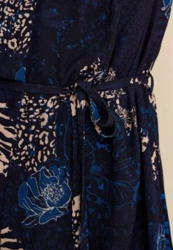 Next Print Scion Strappy Standard - Mono - Blue Animal 11 Next Print Scion Strappy Standard - Mono - Blue Animal -Tienda De Moda Femenina 6ec1608648f345649712bf5943fe348a