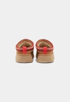 Ugg Tazz - Pantuflas - Chestnut 16 Ugg Tazz - Pantuflas - Chestnut -Tienda De Moda Femenina 725e2db6df094e579025c7c6df03031a