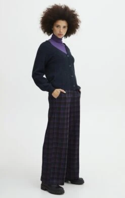 Ichi Ihkamara Ca3 - Chaqueta De Punto - Total Eclipse 8 Ichi Ihkamara Ca3 - Chaqueta De Punto - Total Eclipse -Tienda De Moda Femenina 748b86c51aff40beb63f256b04a59f8a