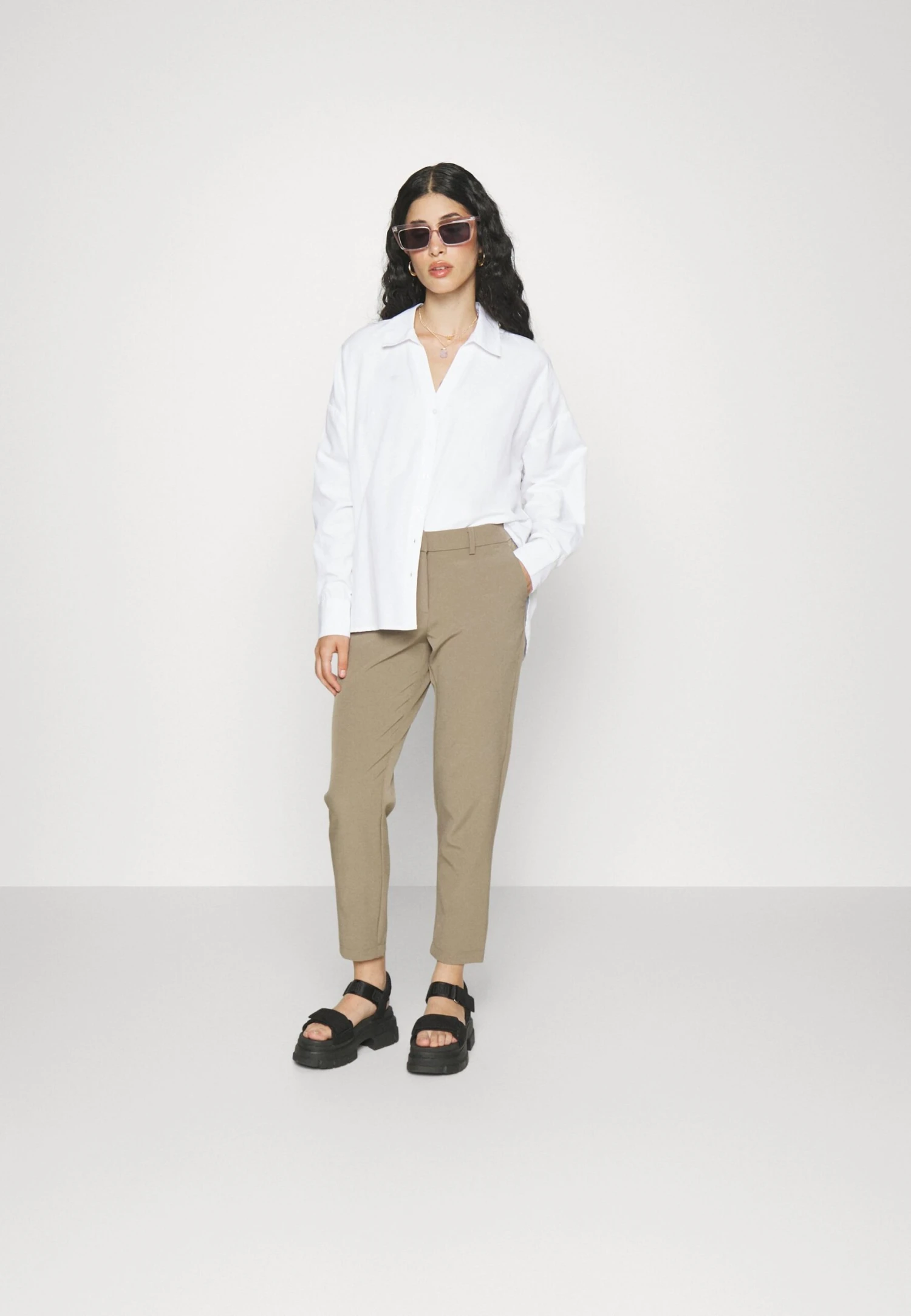 Pieces Petite Pcsanna Shirt - Blusa - Bright White 4 Pieces Petite Pcsanna Shirt - Blusa - Bright White - Imagen 2