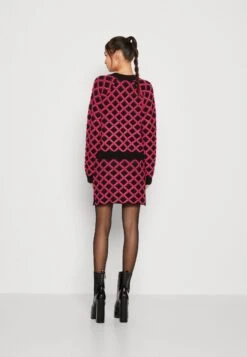 Yasgraphia Cardigan - Chaqueta De Punto - Surf The Web -Tienda De Moda Femenina 7a93e6f3a7834a54861598d17961a2e1