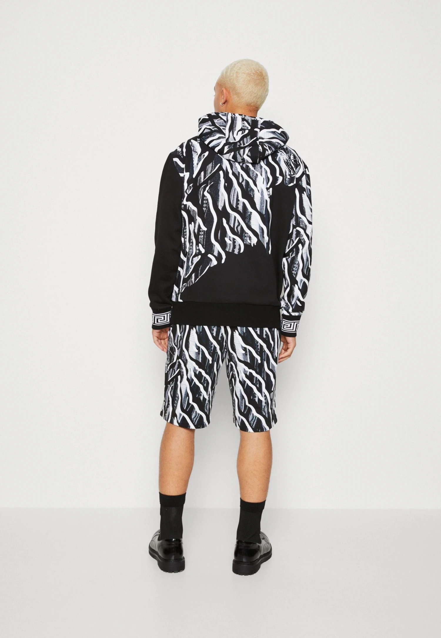 CARLO COLUCCI Unisex - Jersey Con Capucha - Black/White/Grey 5 CARLO COLUCCI Unisex - Jersey Con Capucha - Black/White/Grey - Imagen 3