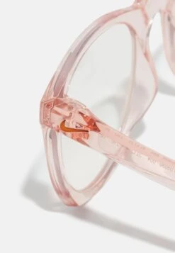 Nike Sportswear Essential Horizon Unisex - Gafas Con Filtro De Luz Azul - Washed Coral 9 Nike Sportswear Essential Horizon Unisex - Gafas Con Filtro De Luz Azul - Washed Coral -Tienda De Moda Femenina 7bf0ab91583041488cbd320d18c03858